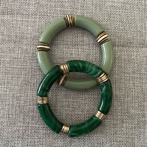 Vintage Style Lucite Stretch Bracelets Set Green & Sage with Gold Tone Accents